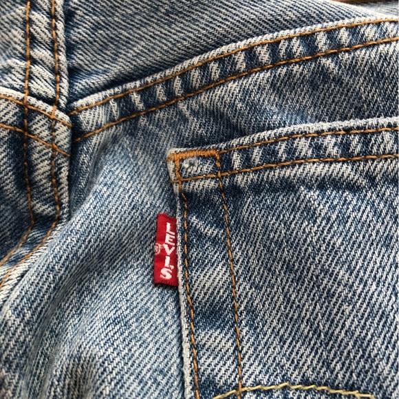 Levi's Classic Blue Jeans straight leg/ 26 by 28, red tab 501 skinny, like new - Picture 11 of 13